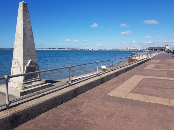Picture of the seafront at South Parade Pier